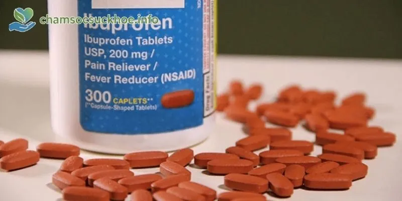 Ibuprofen ức chế enzyme cyclooxygenase